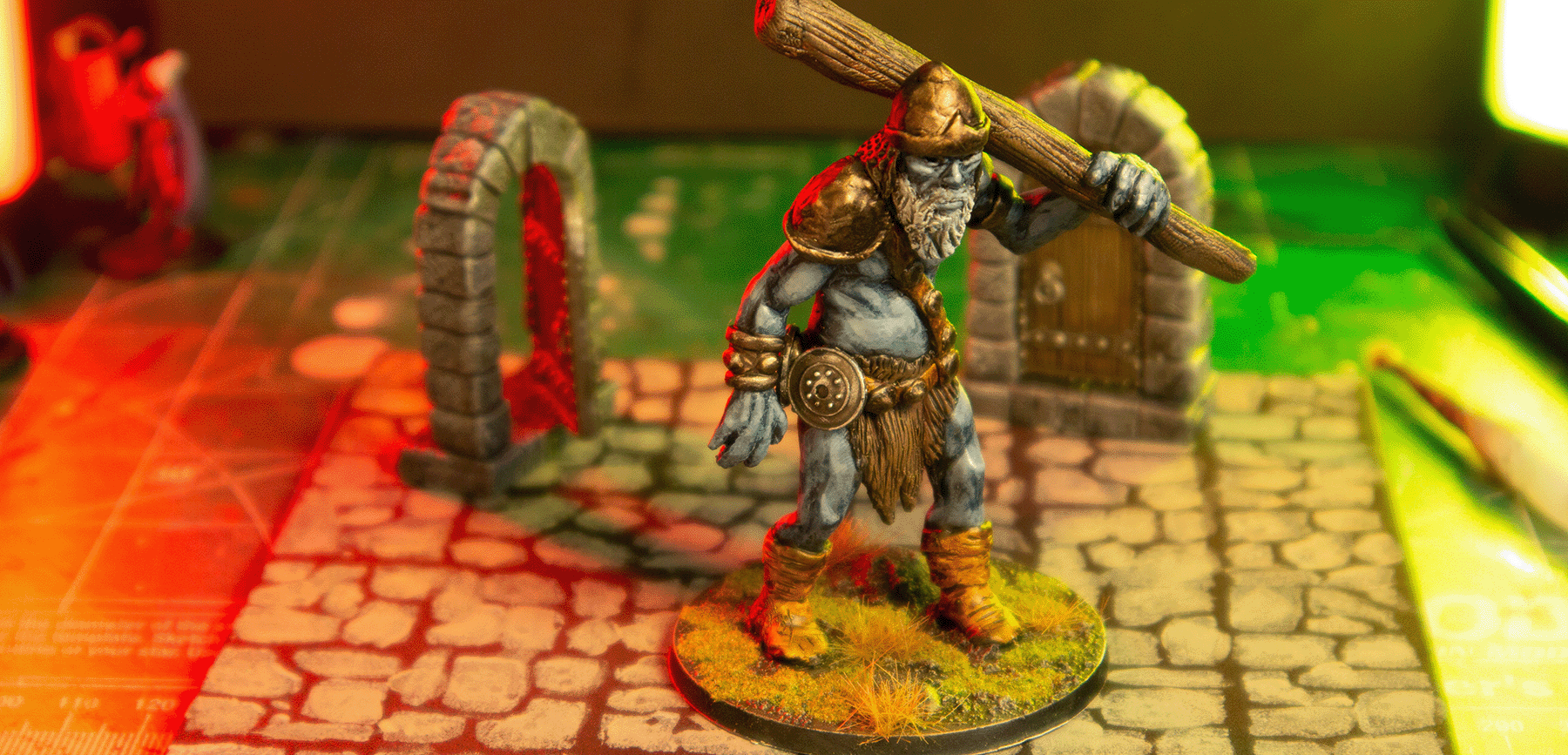 Miniature Sculpting — Giant